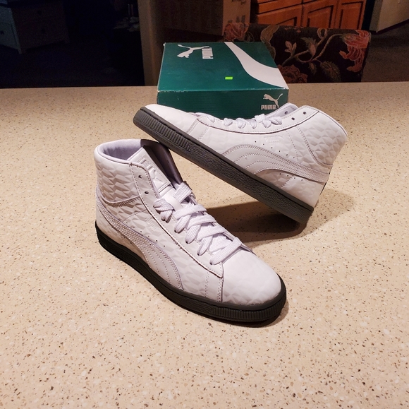 🆕️ NEW Puma Basket Classic Mid Emboss - Picture 3 of 16